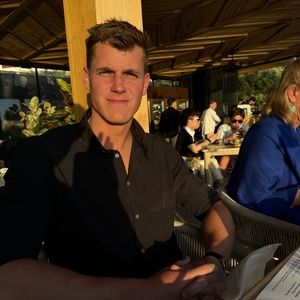 Meet your Posher, Andrew